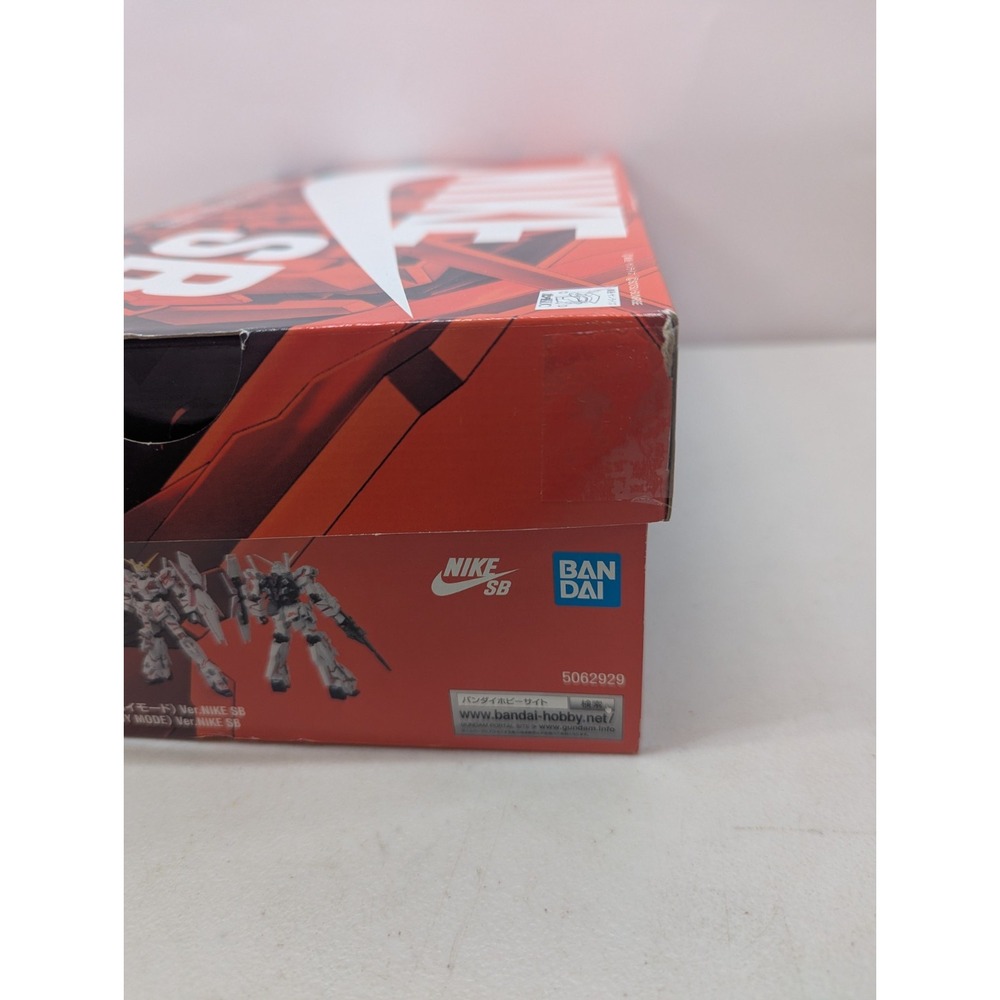 New Bandai Gundam Nike SB Unicorn Destroy Mode 1/144 HG Model Kit *Read - Picture 8 of 12